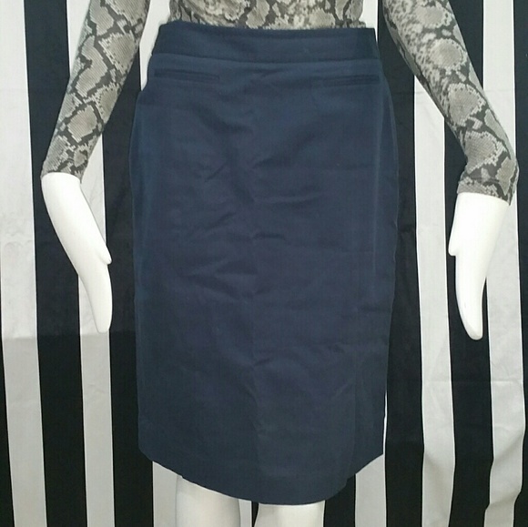 Ensemble Top and Skirt - Picture 6 of 6